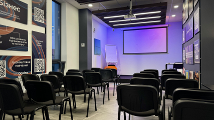 Огранізовуйте камерні івенти, тематичні події, тімбілдінги та майстермайнди  